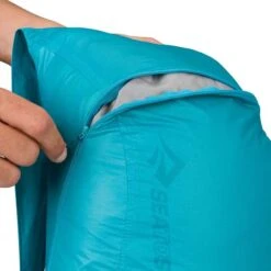 Sea To Summit Ultra-Sil Nano 18 Litre Daypack -Outdoor Camping Gear Sea to Summit Ultra Sil Day Pack Pacific Blue 04