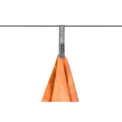 Sea To Summit Drylite Towel -Outdoor Camping Gear SeatoSummit DryliteTowel Medium OutbackSunset 03 2ea63450 f3da 4e4f b1f4 5e33cd8afe32